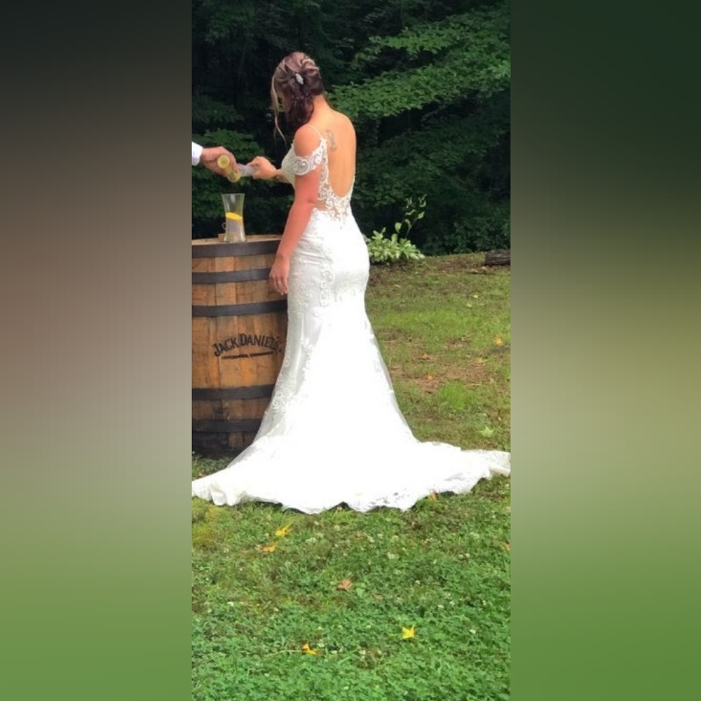 Wedding dress
